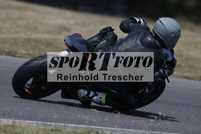 /Archiv-2023/30 06.06.2023 Speer Racing ADR/Gruppe gelb/backside